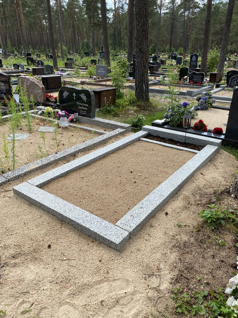 Ограды из полированного бетона на кладбище в Таллинне заказать