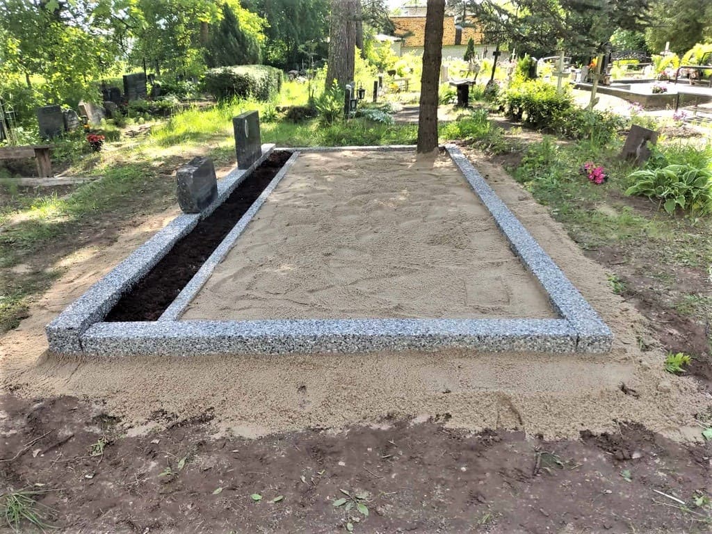 Ограды из мытого бетона на кладбище в Таллинне купить