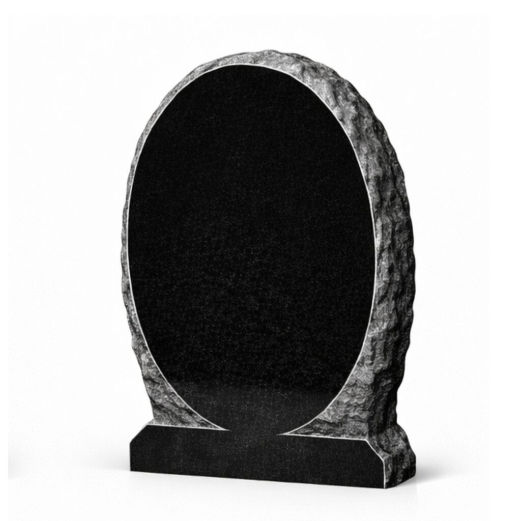 Purustatud hauakivi OKP13