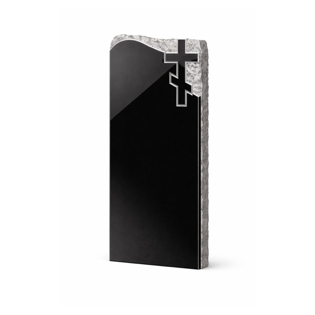 Vertikaalne nikerdatud hauakivi OVR08